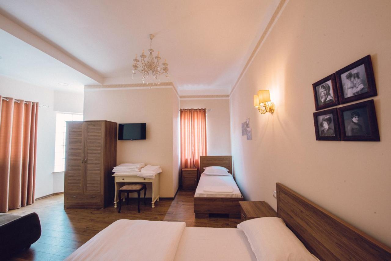 Loredano Hotel Szkodra