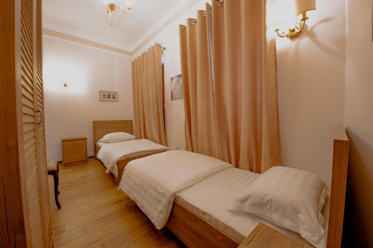 Loredano Hotel Szkodra